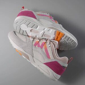 NEW Karhu Fusion 2.0 Sneakers Men's 11.5 Foggy Dew / Hot Pink